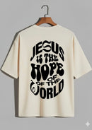 Camiseta Oversized – “Jesus Is The Hope Of The World” (4 Cores Disponíveis)